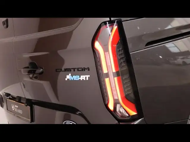 Ford Transit Custom view 9