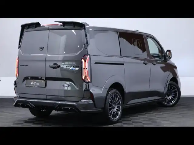 Ford Transit Custom view 5