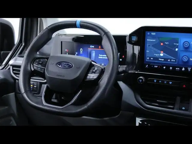 Ford Transit Custom view 22