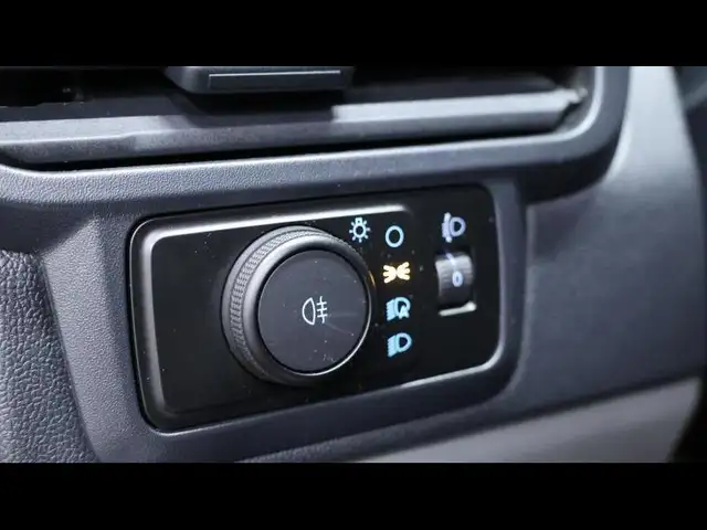 Ford Transit Custom view 29