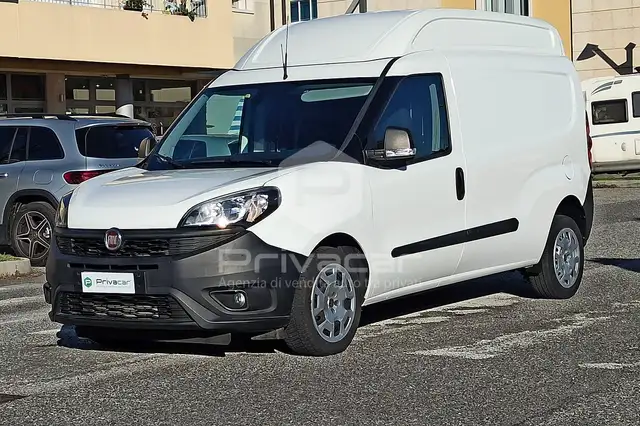 Fiat Doblo 1.6 MJT 105CV S&S PL-TA Cargo Maxi XL Lounge