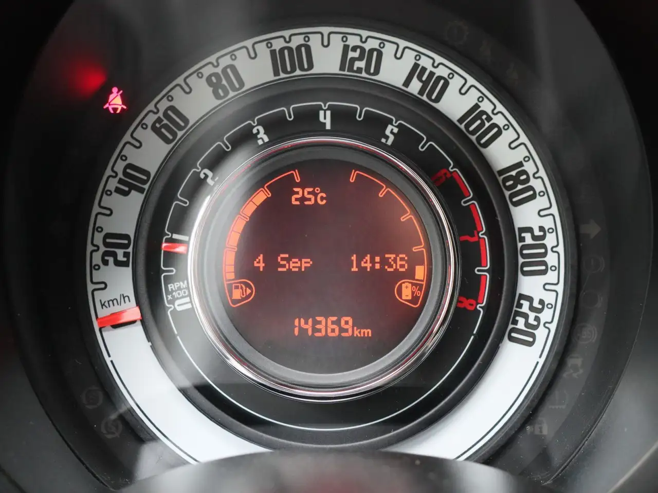 Fiat 500 Hybrid Base*PDC*Klimaanlage*Bluetooth*, миниатюра 16