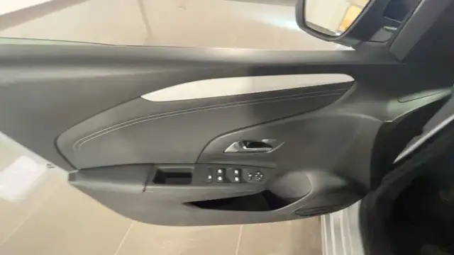Opel Corsa view 17