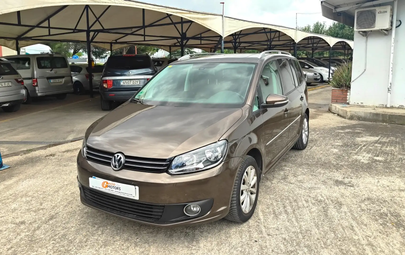 Volkswagen Touran 2.0TDI Sport DSG Marrone - 1