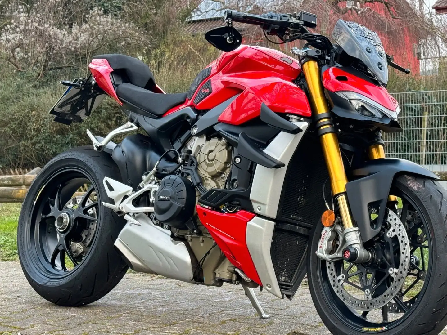 Ducati Streetfighter V4 S *Mai Aktion Red - 1