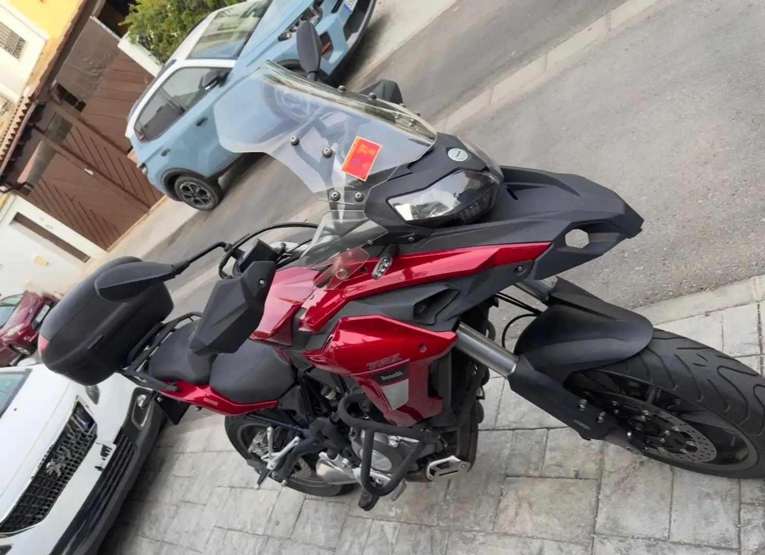 Benelli TRK 502 ABS Rojo - 2