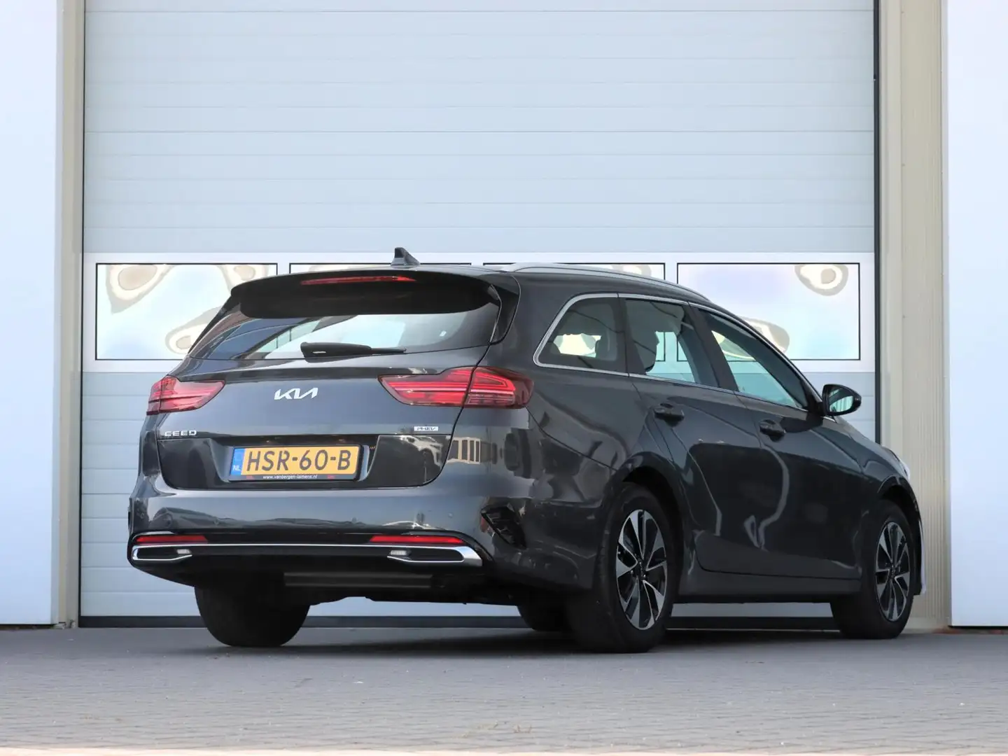 Kia Ceed SW / cee'd SW Sportswagon 1.6 GDI PHEV DynamicPlusLine | Modelja Zwart - 2
