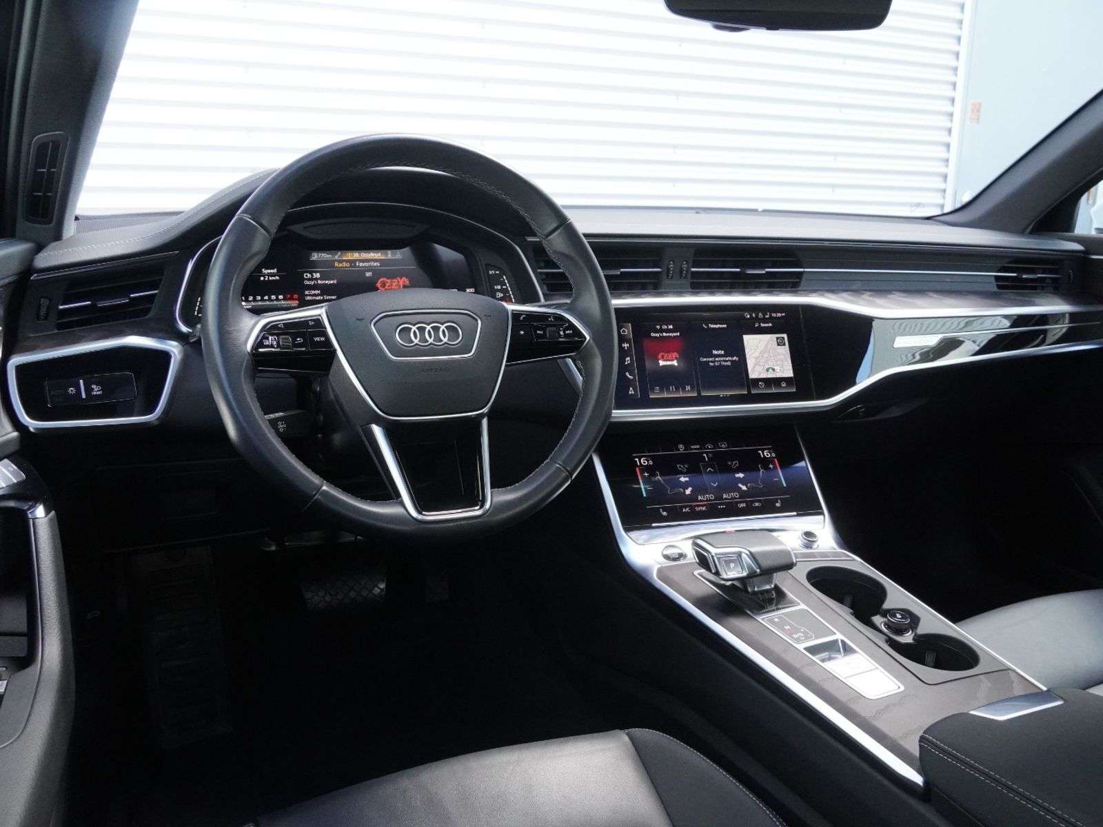 2023 Audi A6 Progressiv 45 | Locally Driven | Low Kms alt 2