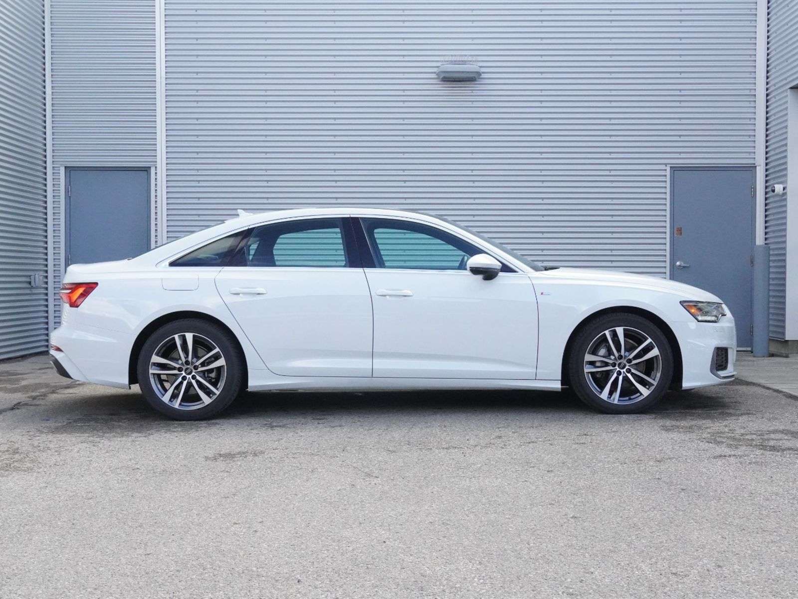 2023 Audi A6 Progressiv 45 | Locally Driven | Low Kms alt 5