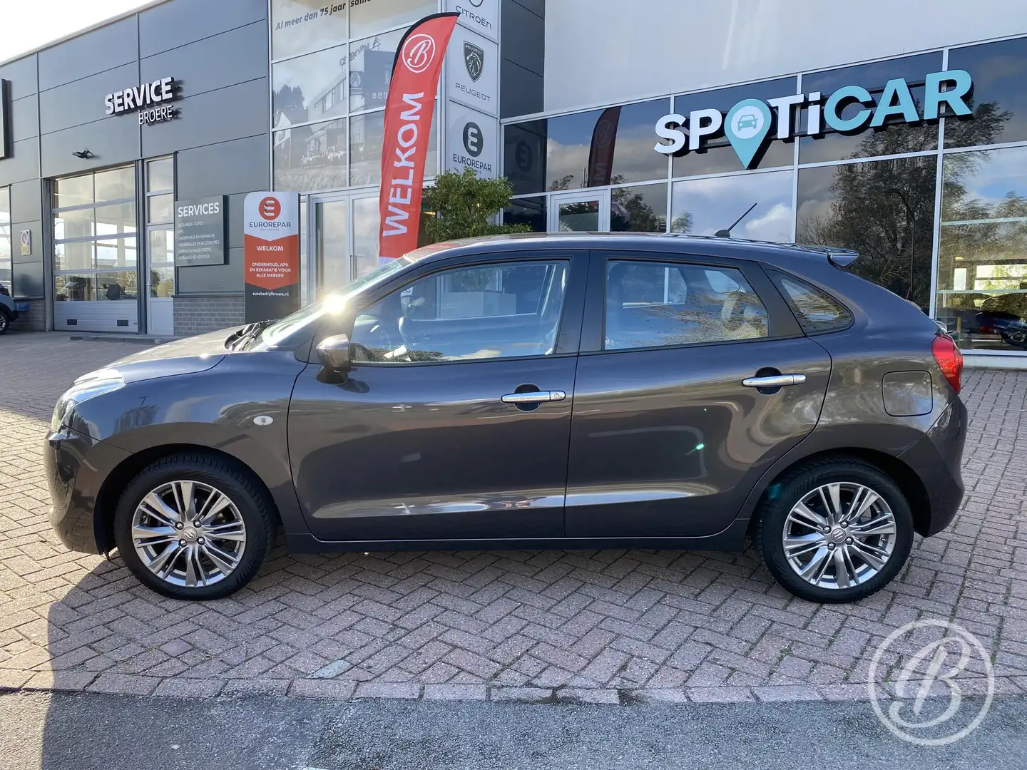 Suzuki Baleno 1.2 90 pk Exclusive Automaat Szary - 2