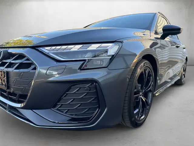 Audi A3 view 4