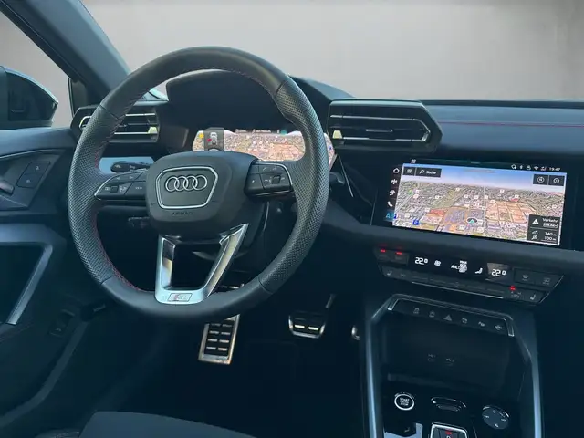 Audi A3 view 7