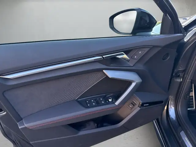 Audi A3 view 6