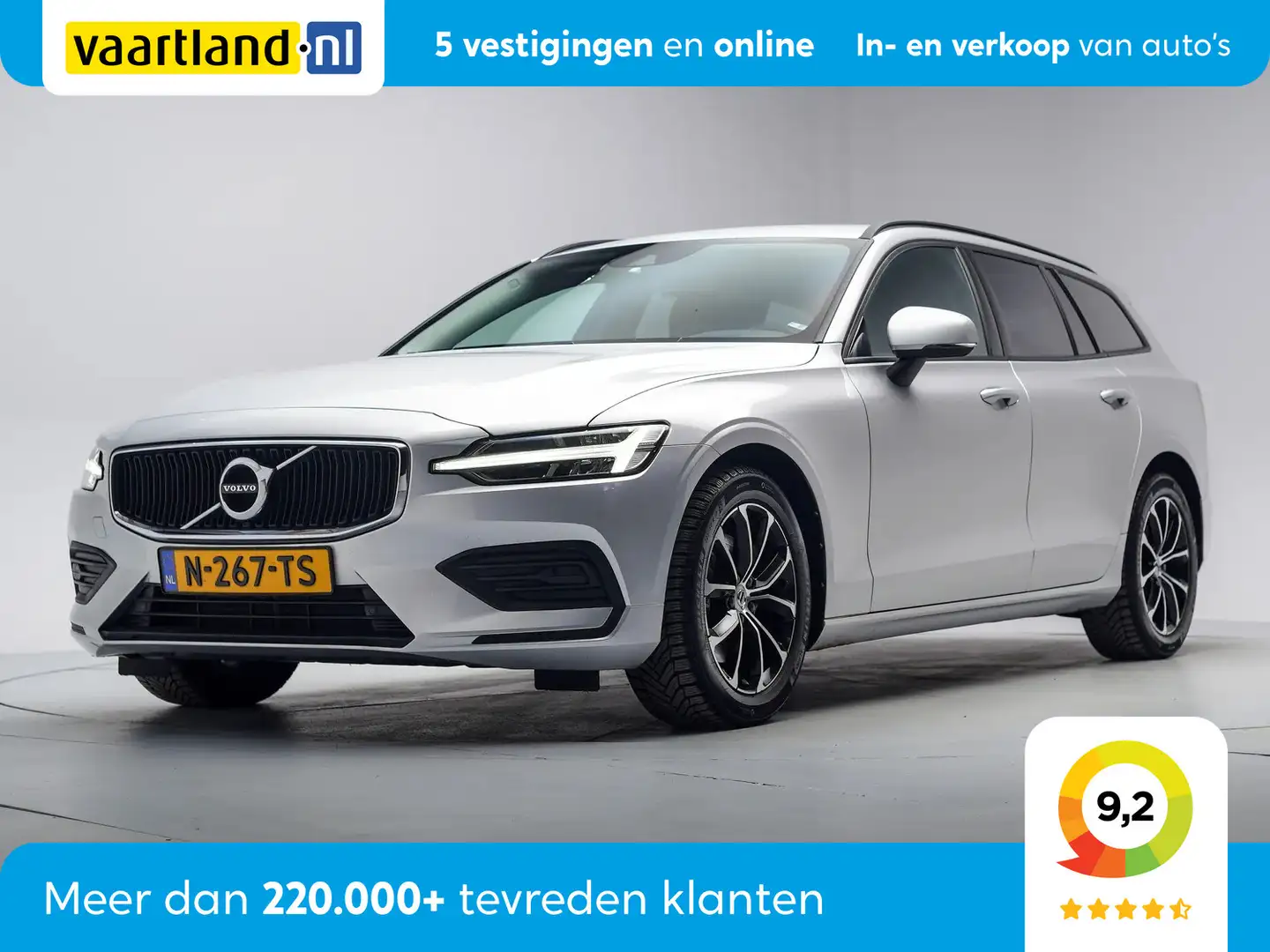 Volvo V60 2.0 B3 Momentum Advantage Aut. [ LED Navi Stoelver Gris - 1