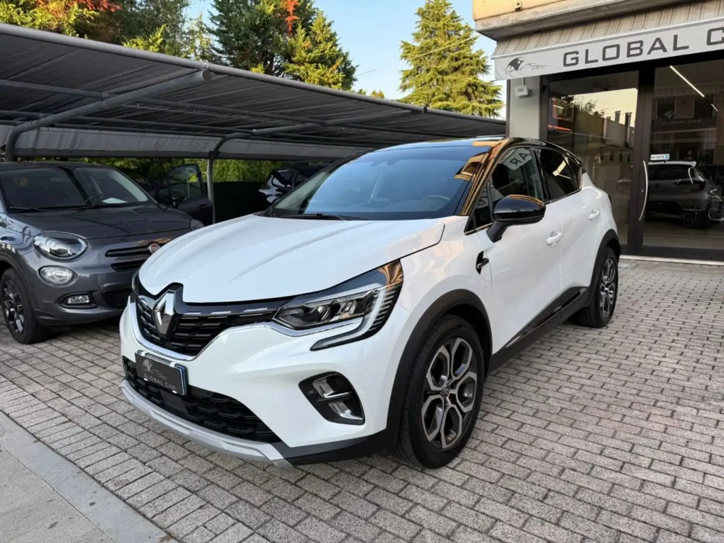 Renault Captur TCe 100 CV GPL Intens Bianco - 1