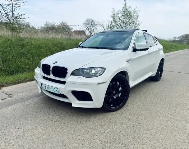 BMW X6 M 4.4iA V8 LICHTE VRACHT - VEHICULE UTILITAIRE - MOOIE OPTIES - TOP ONDERHOUD - INTERIEUR AWEZIG -TOP !!!