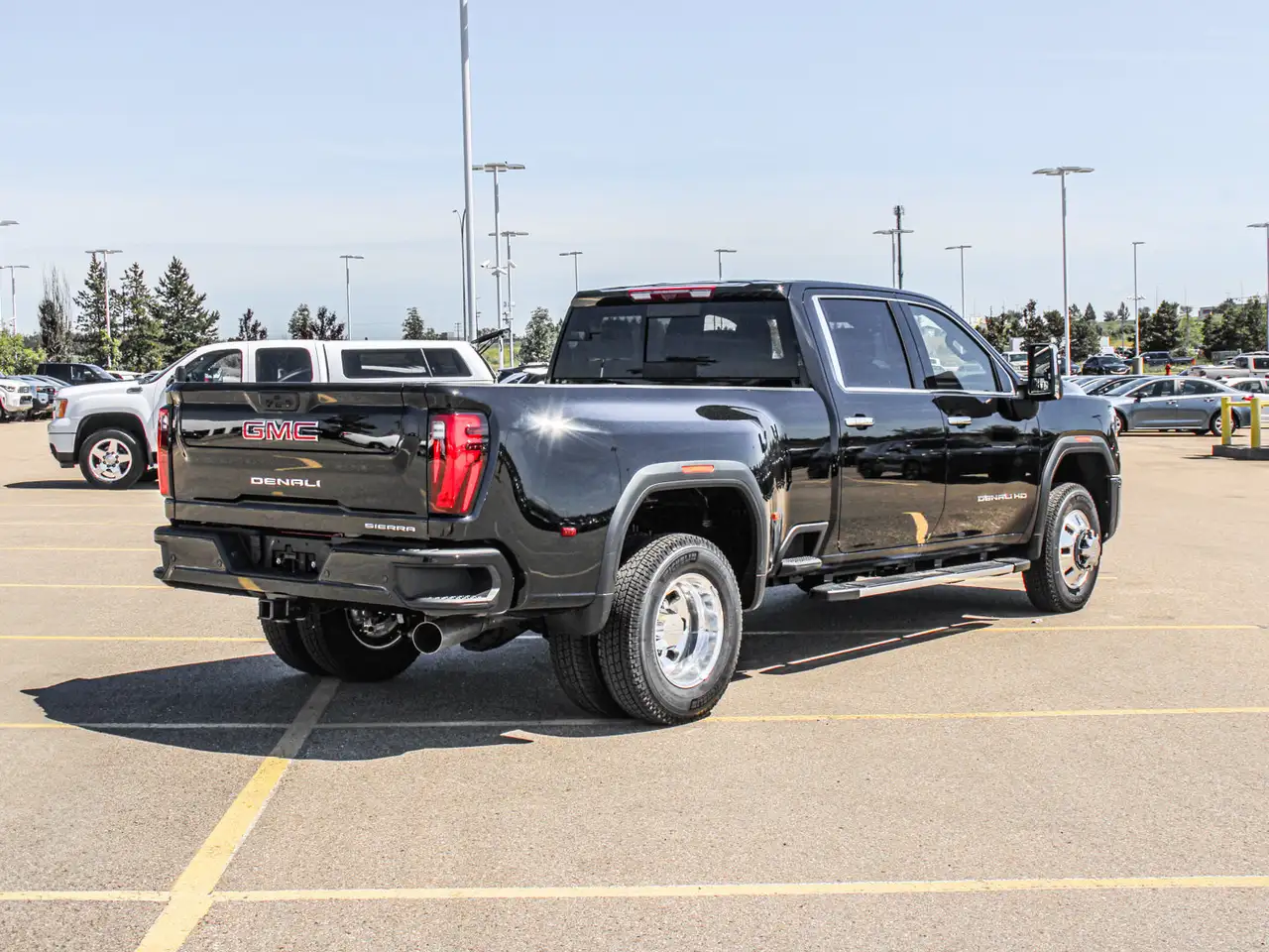 GMC Sierra 3500HD fotografie GMC Sierra 3500HD