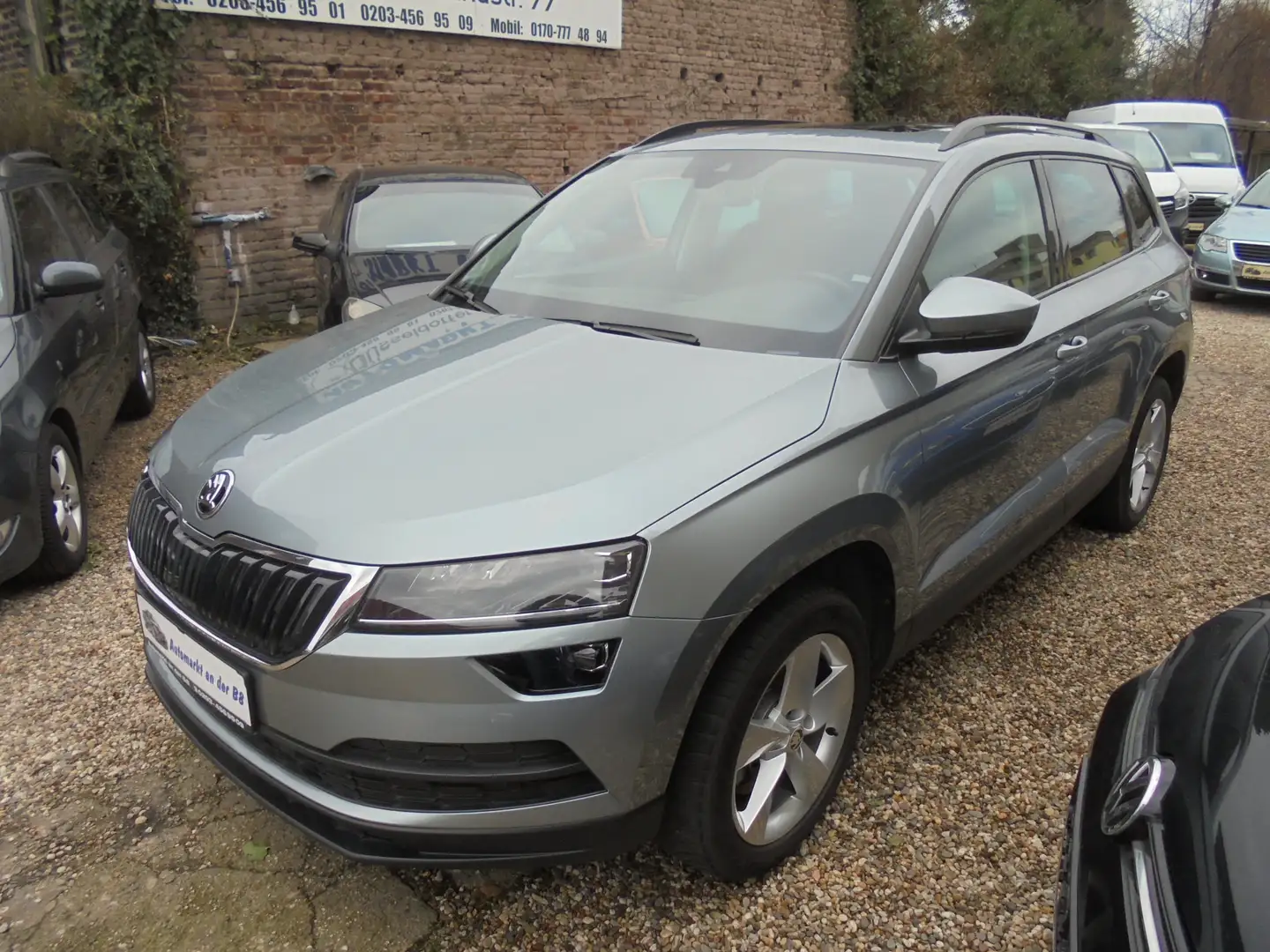 Skoda Karoq Ambition Automatik,Panorama,Start/Stop,1-Hand!!! Grau - 2
