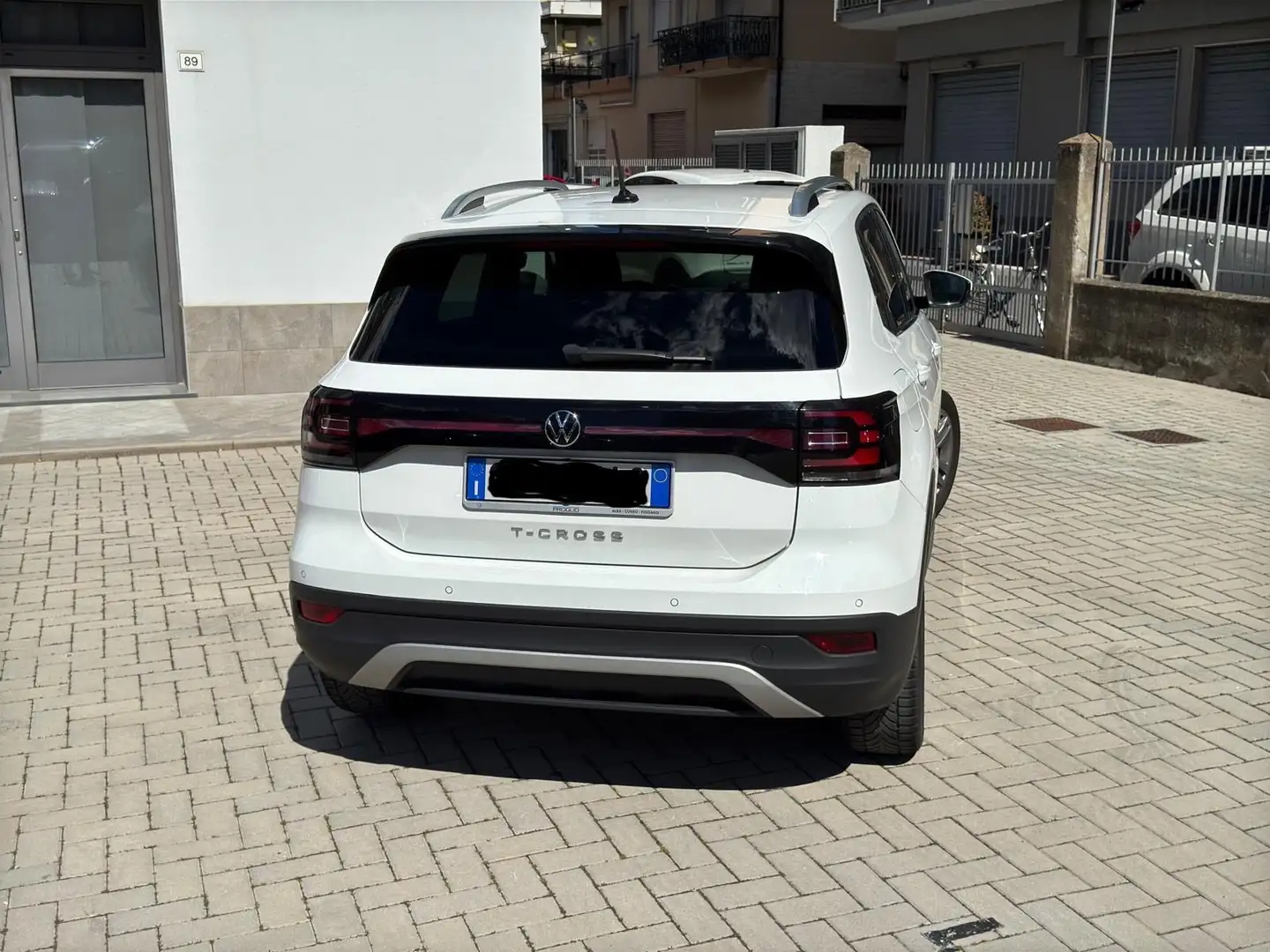 Volkswagen Cross Touran Advanced - 1