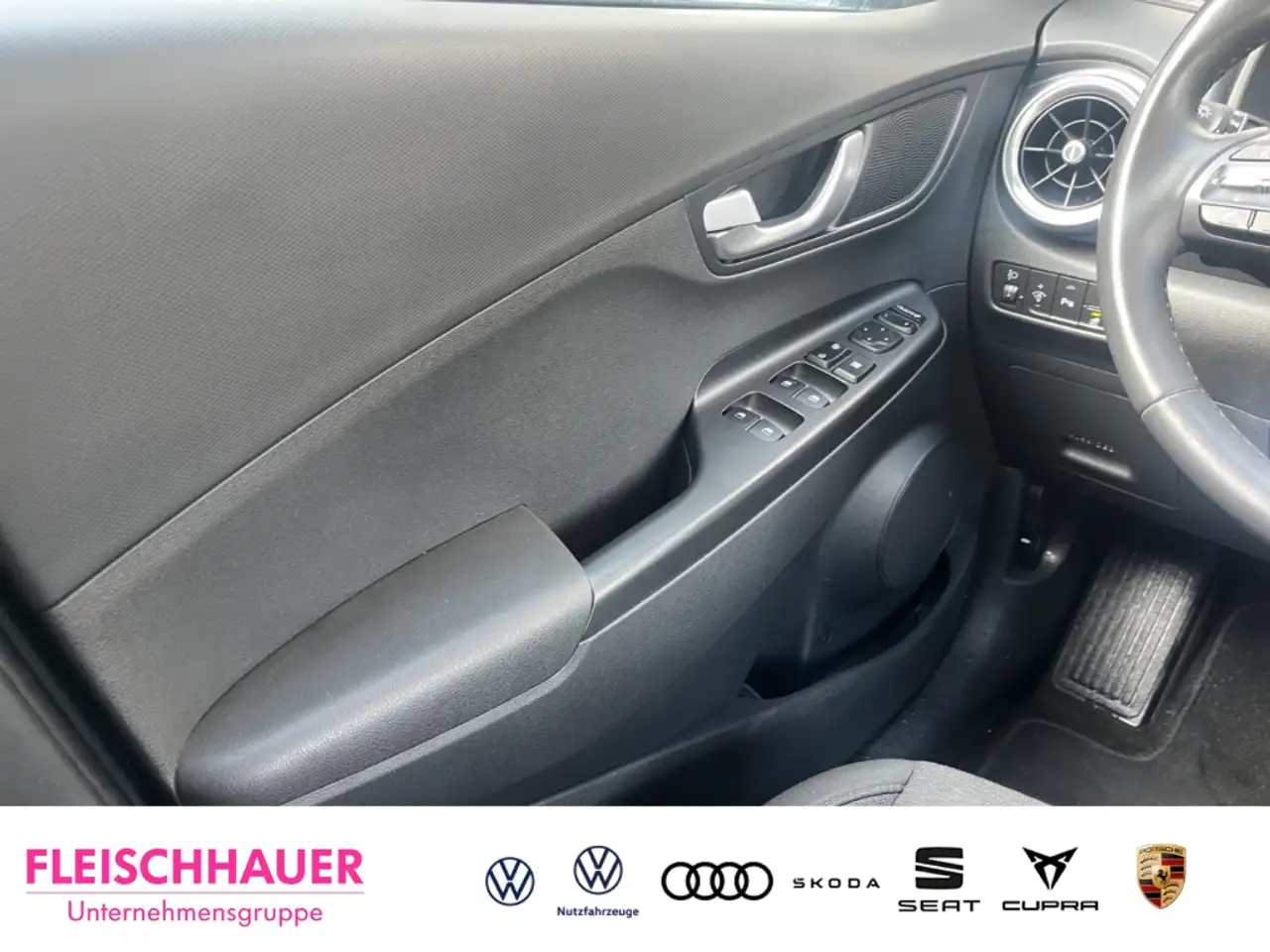 Hyundai KONA Trend 2WD OSE Tempomat LED Rückfahrkamera 14
