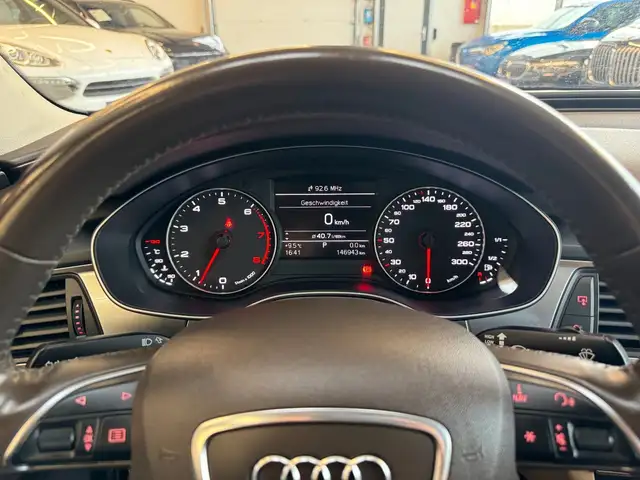 Audi A6 view 13