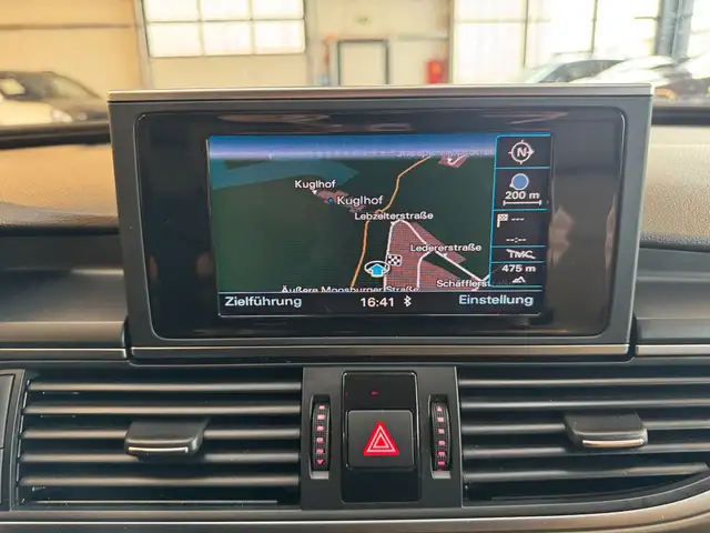 Audi A6 view 14