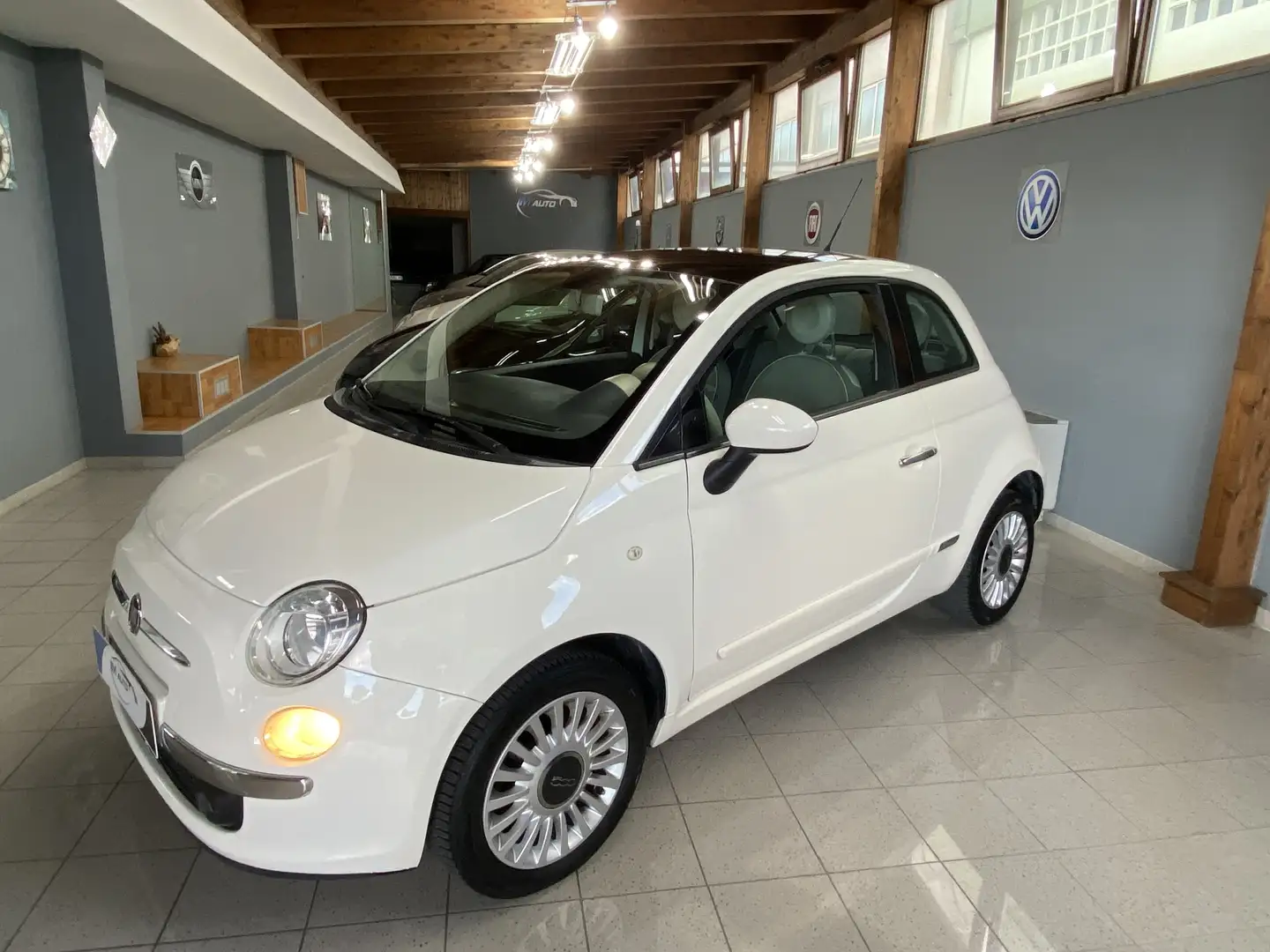 Fiat 500 1.2 Lounge 69cv Metano Bianco - 2