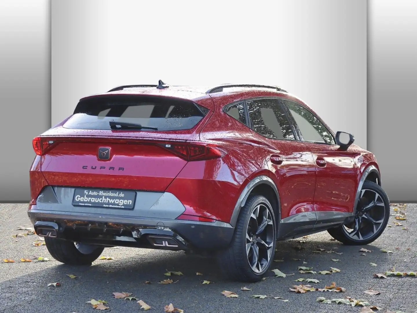 CUPRA Formentor VZ 1.4 e-HYBRID DSG PANO/LED/NAVI/ACC Rood - 2