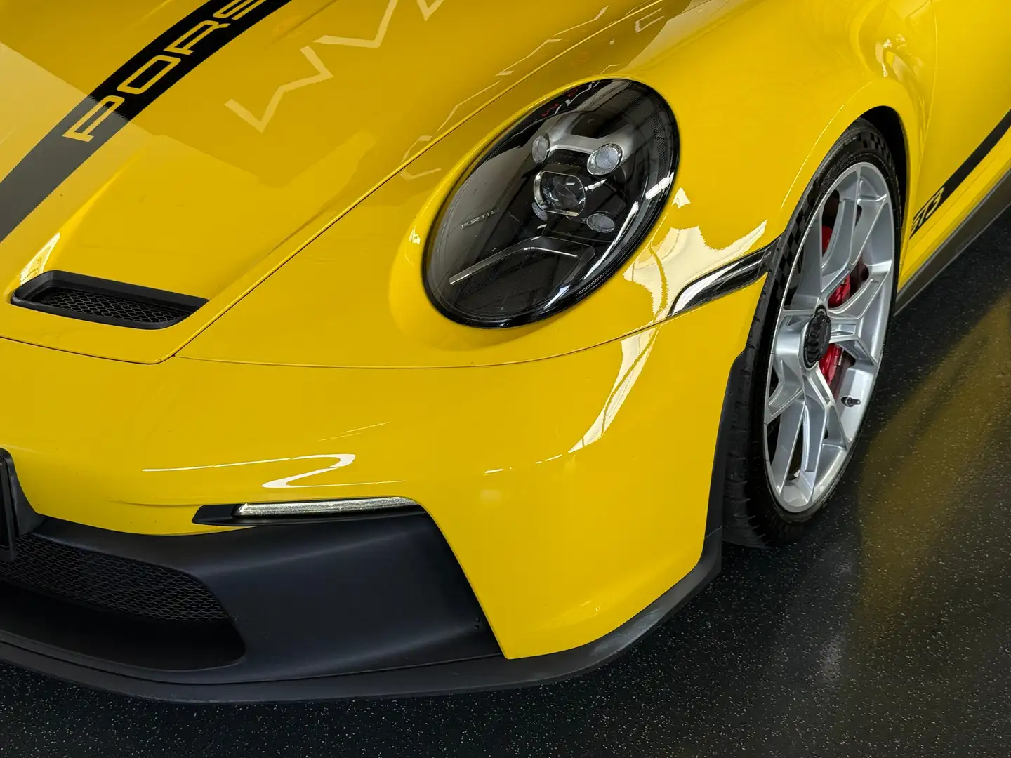 Porsche 992 GT3 17tkm CLUBSPORT GELB Tausch mgl. Gelb - 2