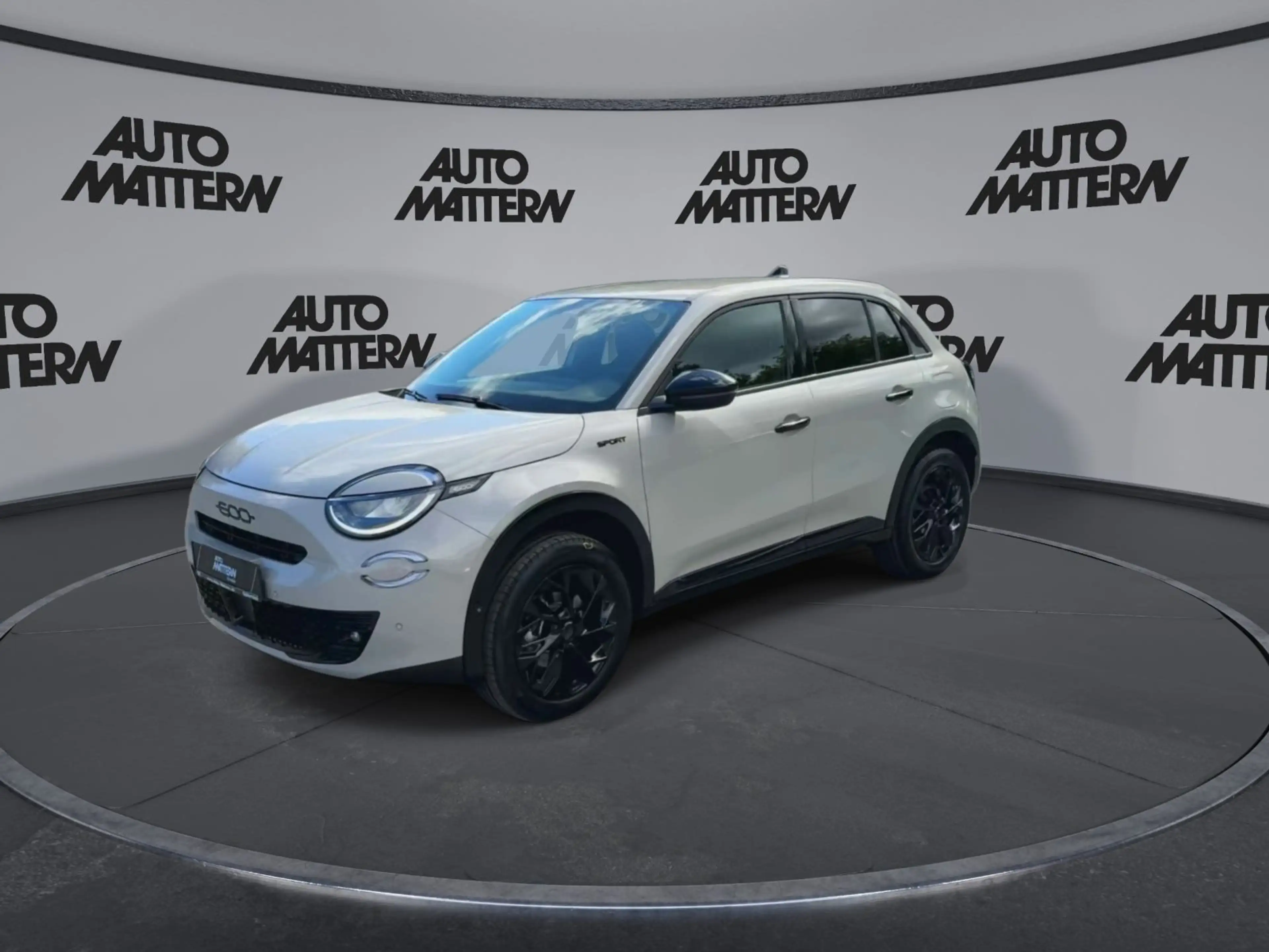 Fiat 600 1.2 Mild-Hybrid Sport — photo 4