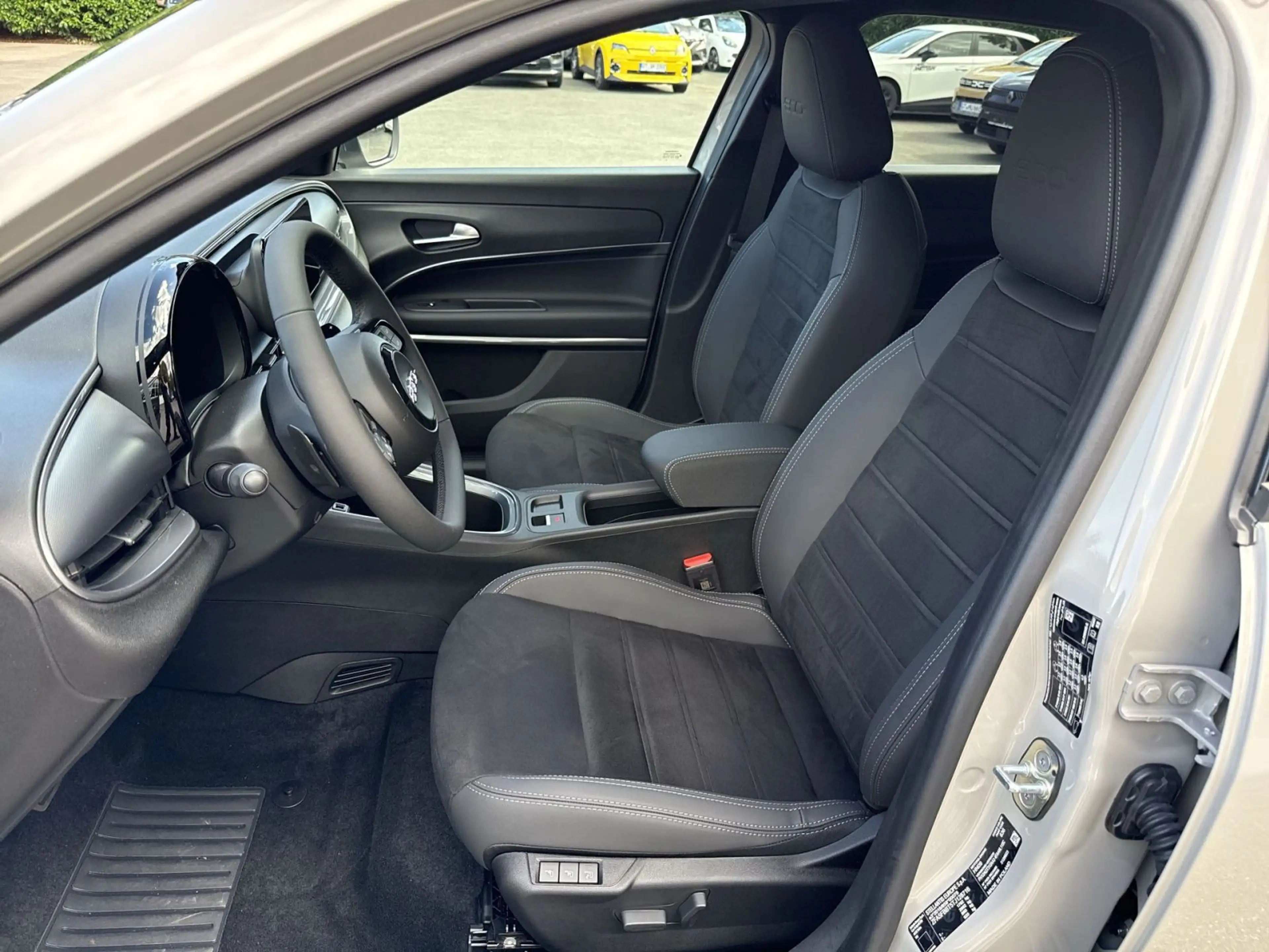 Fiat 600 1.2 Mild-Hybrid Sport — photo 12