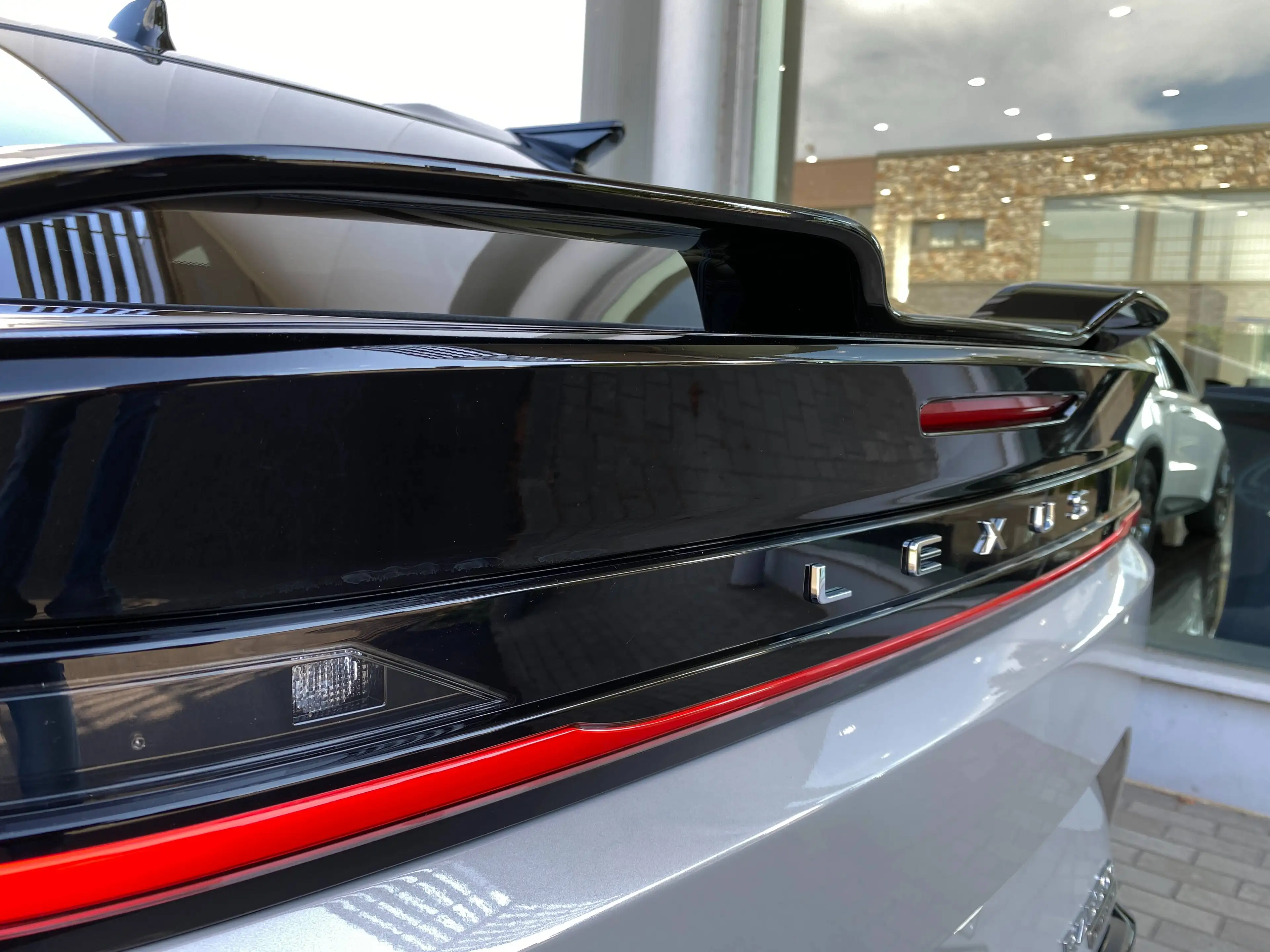 Lexus RZ RZ 550e 77 kWh AWD F Sport Line F Sport Line — photo 9
