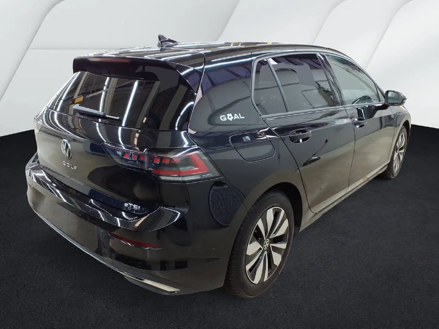 Volkswagen Golf VIII 1.5 eTSI DSG Goal MATRIX KAMERA AHK Schwarz - 2