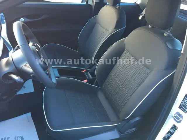 Fiat 500E view 17