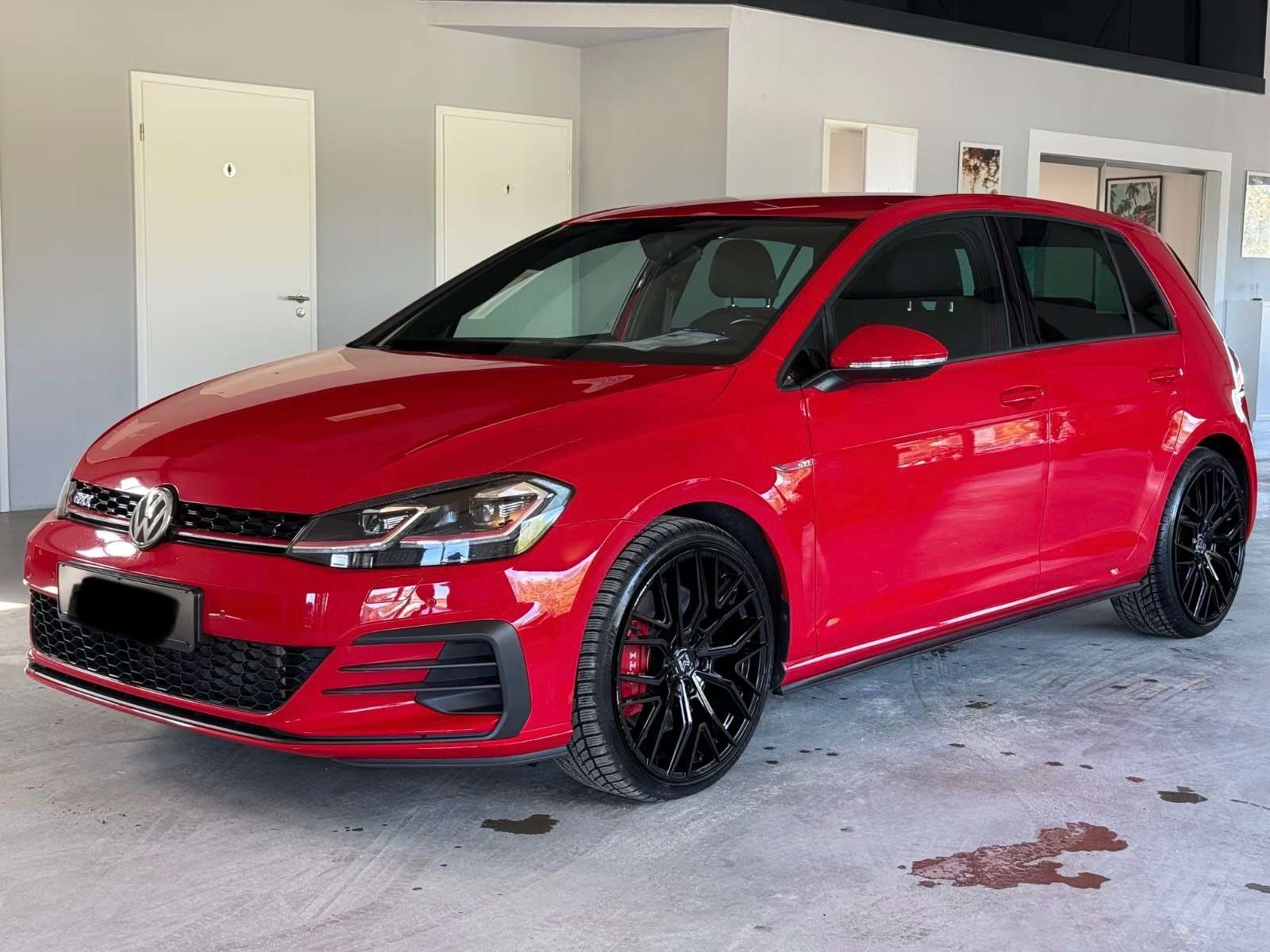 Volkswagen Golf GTI