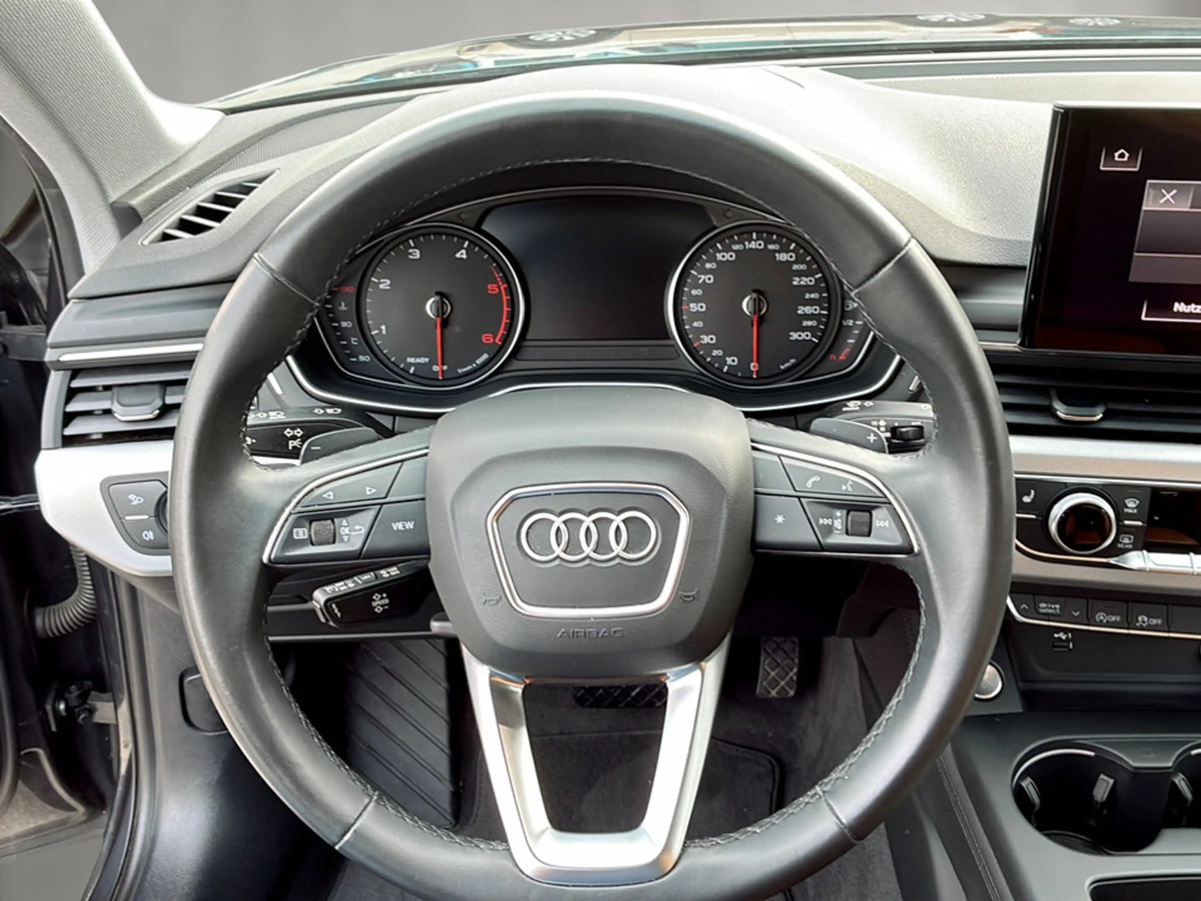Audi A4 allroad 40 TDI quattro — photo 9