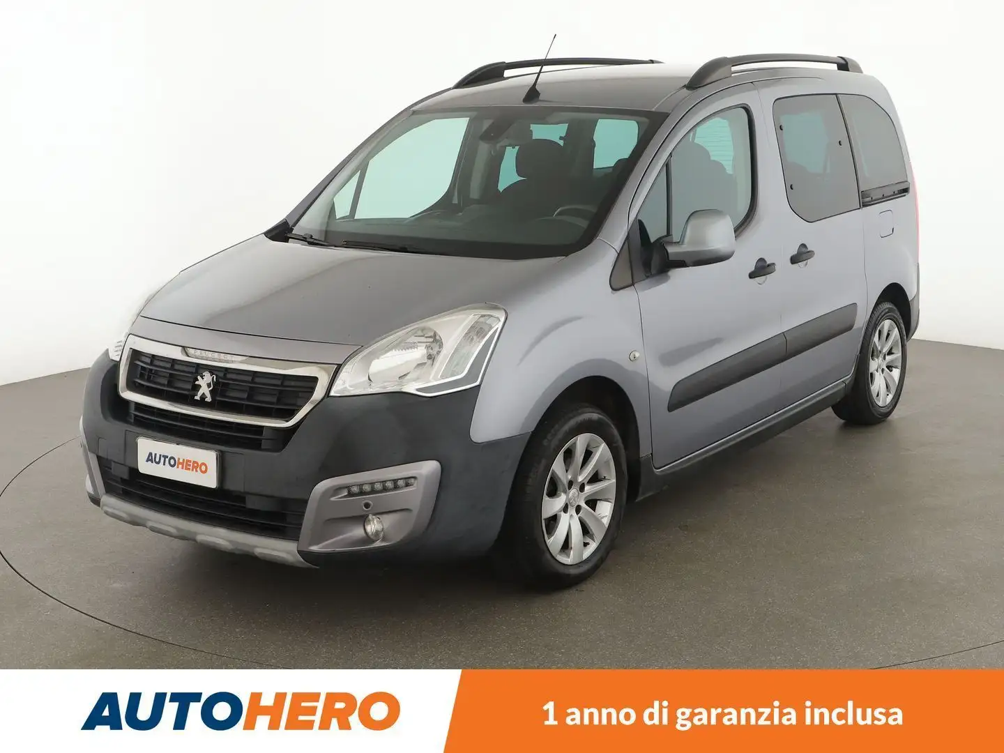 Peugeot Partner 1.6 Blue-HDi Outdoor 100 CV Сірий - 1