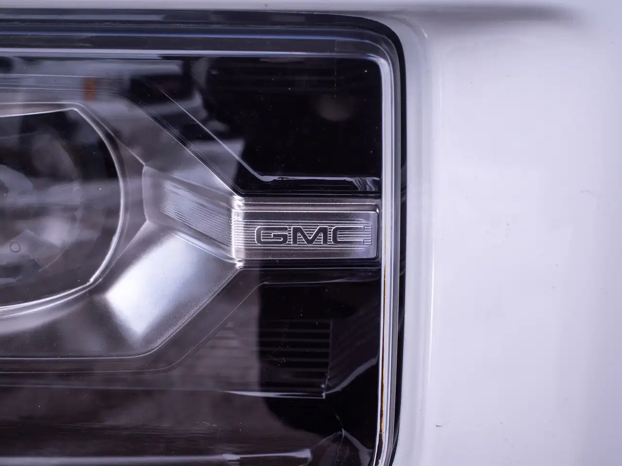 GMC Canyon снимка GMC Canyon
