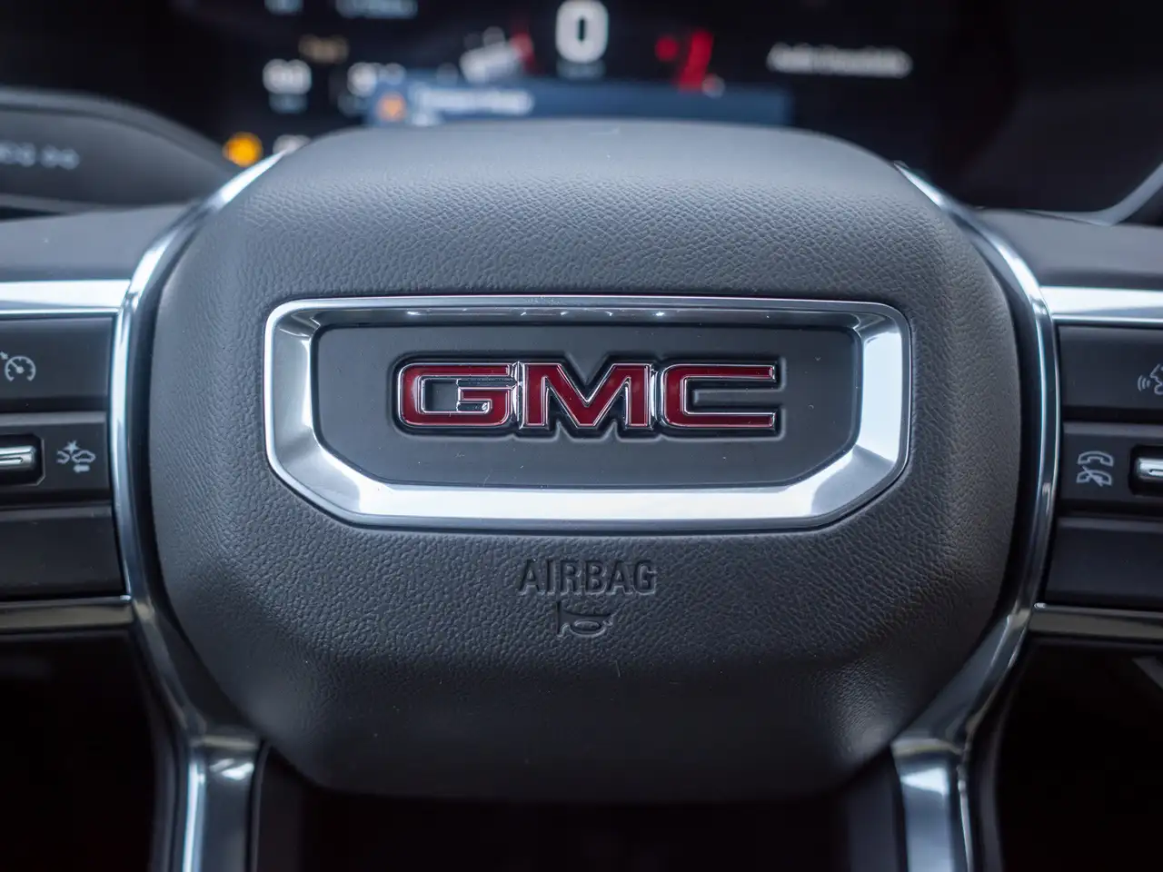GMC Canyon снимка GMC Canyon