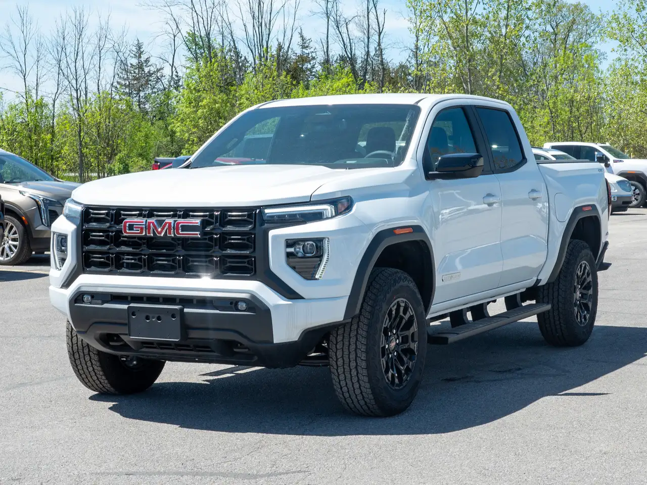 GMC Canyon снимка GMC Canyon