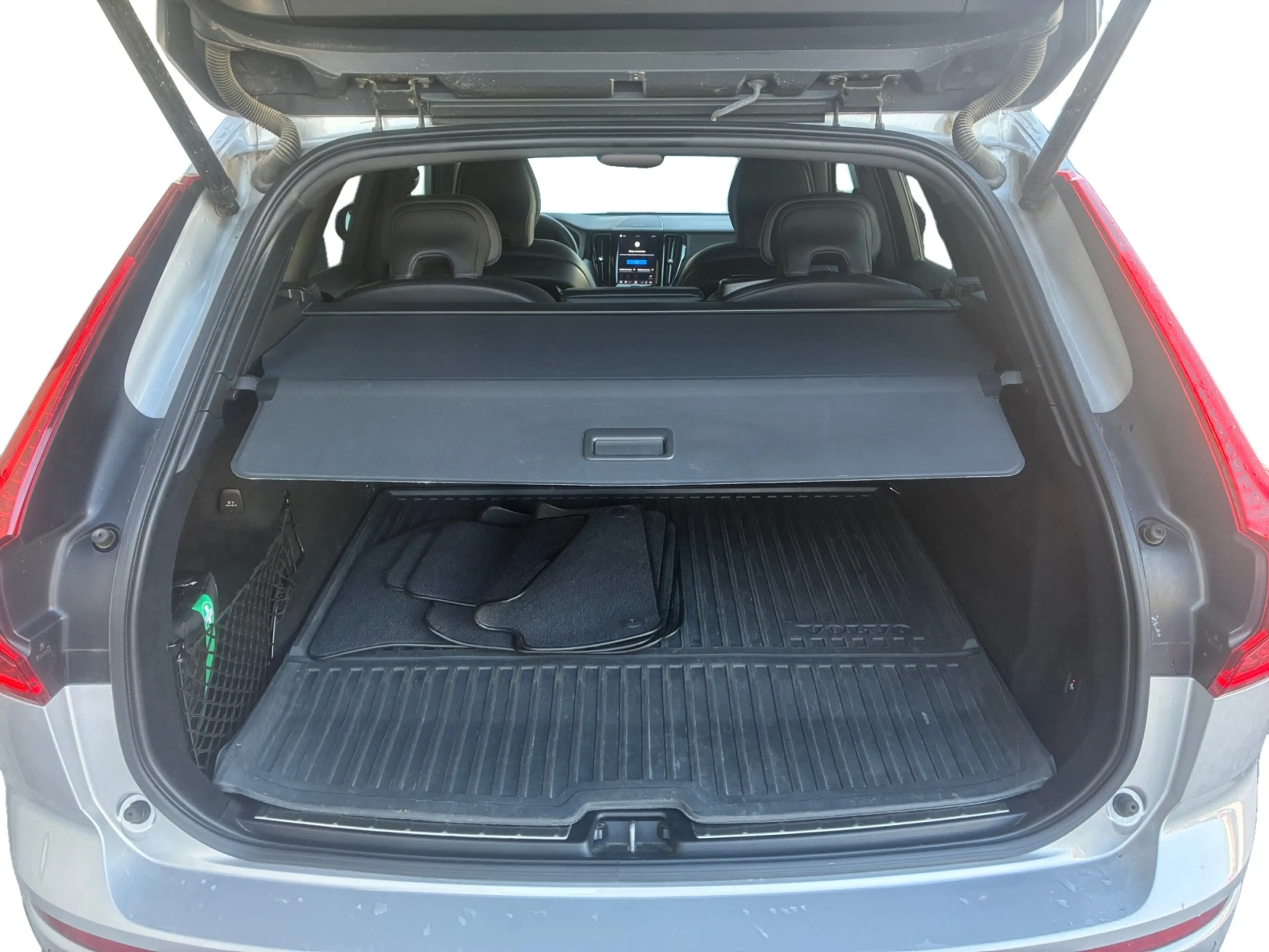 Volvo XC60 XC60 T6 AWD RECH R-D — photo 15