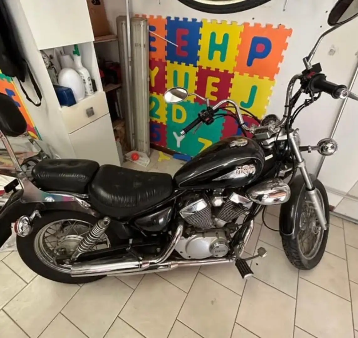 Yamaha XV 250 - 1