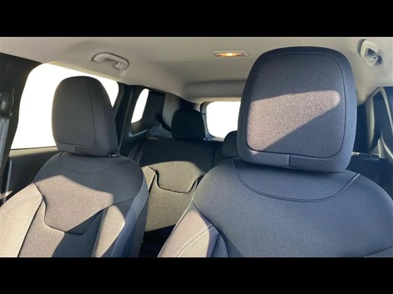 Jeep Renegade 1.0 T3 Limited 2WD, миниатюра 13