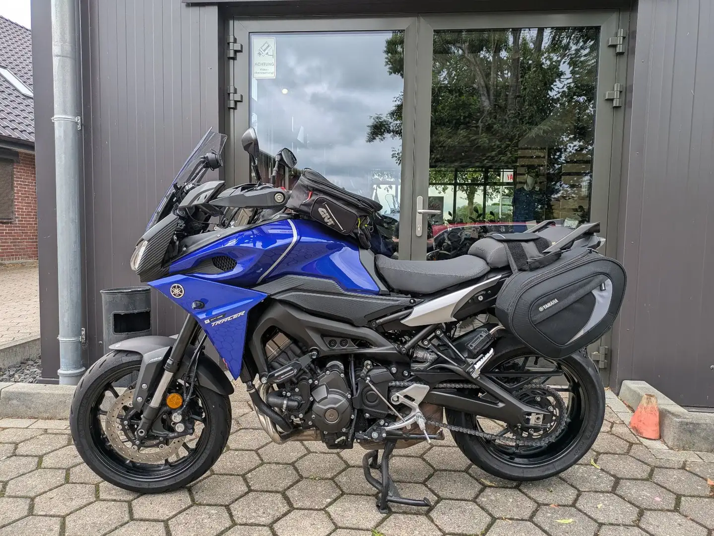 Yamaha MT-09 Tracer / Tracer 9 Modrá - 2