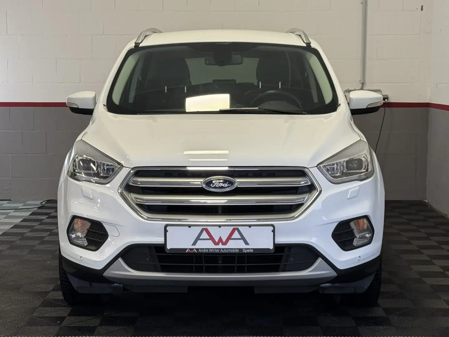 Ford Kuga Titanium 1.5 AHK Xenon Navi Kamera Blanc - 2