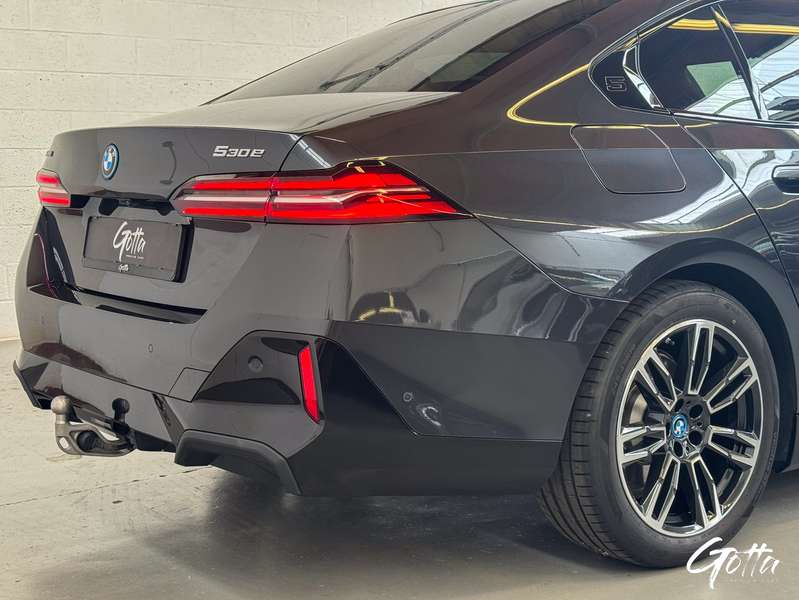 Photo du véhicule BMW 530