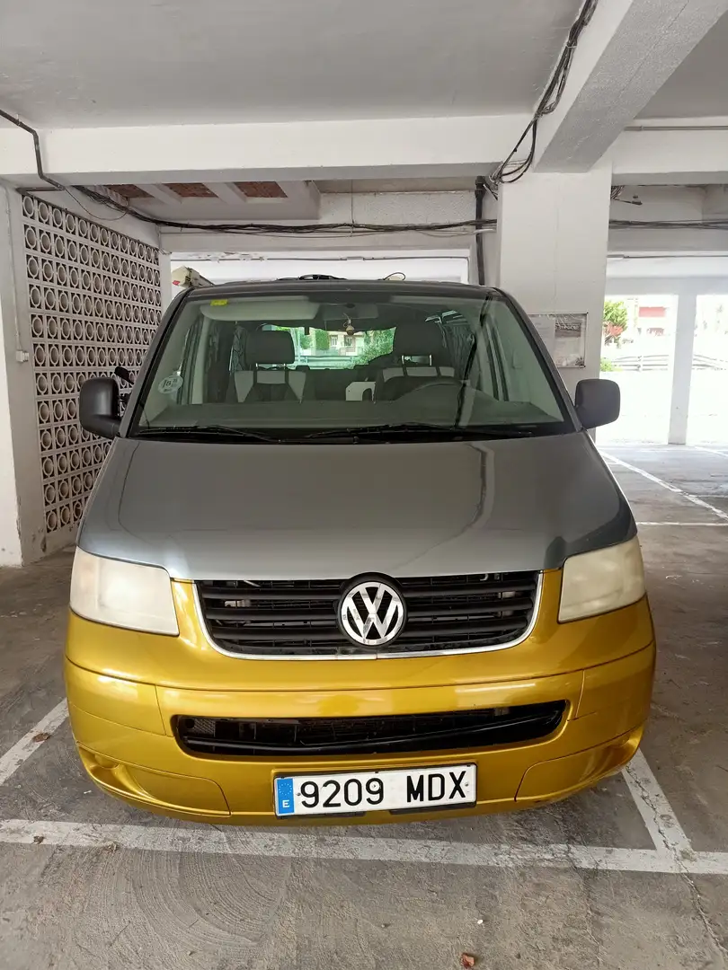 Volkswagen T5 Multivan Multivan 2.5TDI Startline 174 Startline Plateado - 2