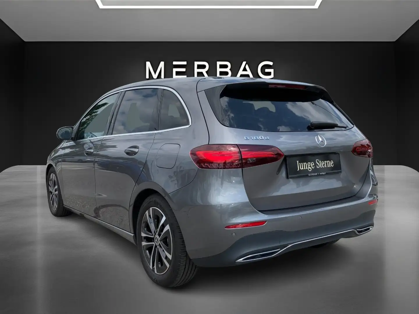 Mercedes-Benz B 180 d ÖE Progressive Line Facelift Grau - 2