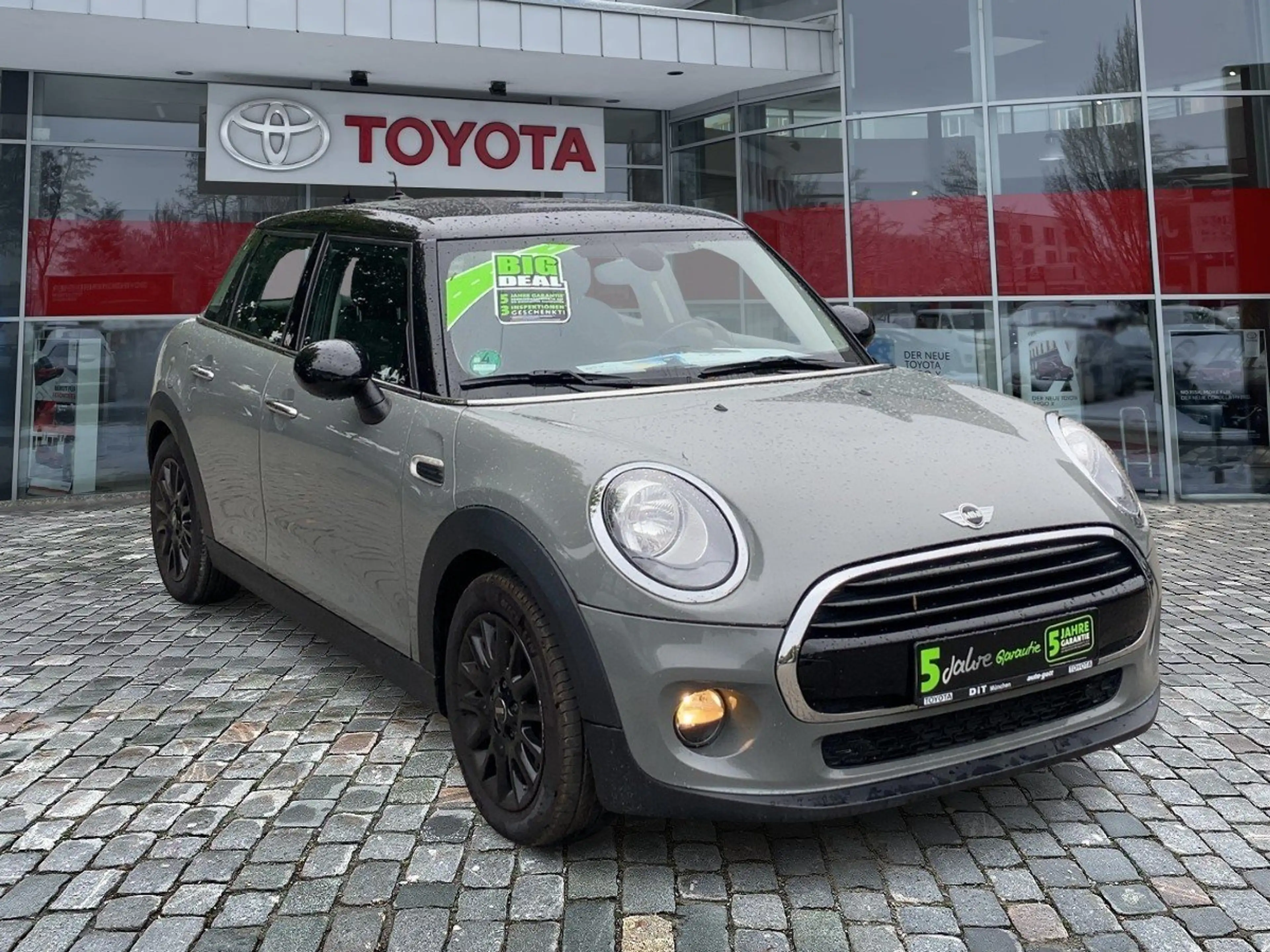 MINI Cooper 1.5 guter gebrauchter Kompaktwagen — photo 8