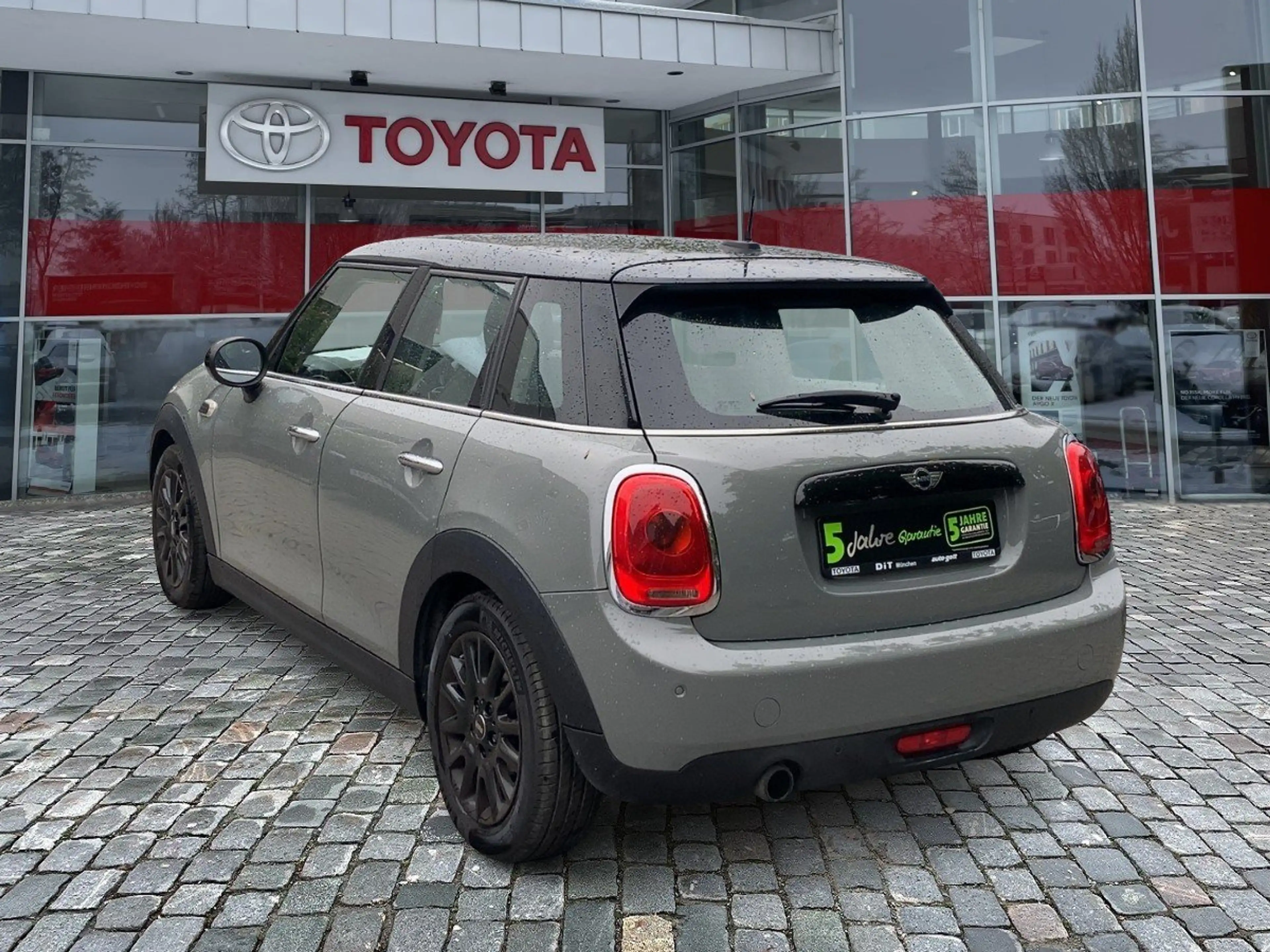 MINI Cooper 1.5 guter gebrauchter Kompaktwagen — photo 5